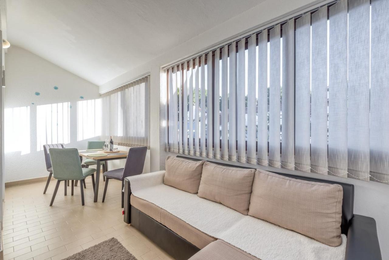 Apartment Lucijan Пореч Экстерьер фото