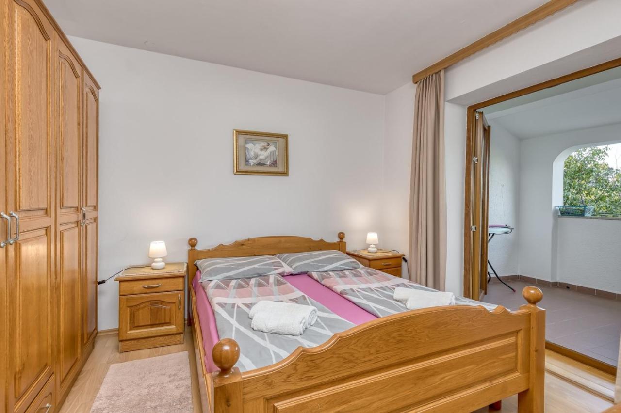 Apartment Lucijan Пореч Экстерьер фото